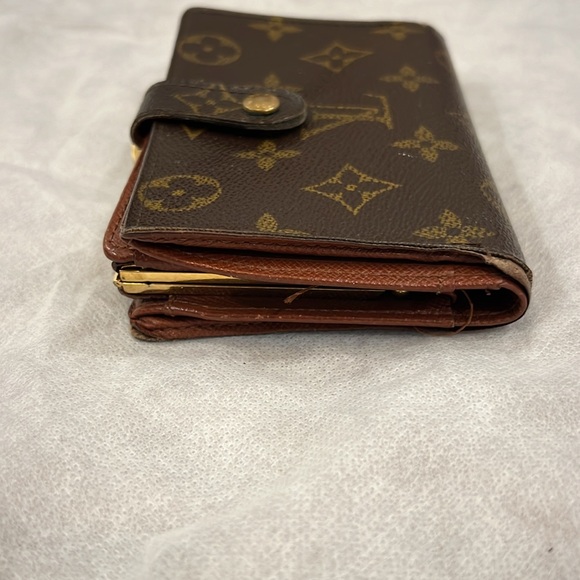 Louis Vuitton Monogram Canvas Portfolio Kiss-Lock Snap Coin Cash Card Wallet - Picture 4 of 9